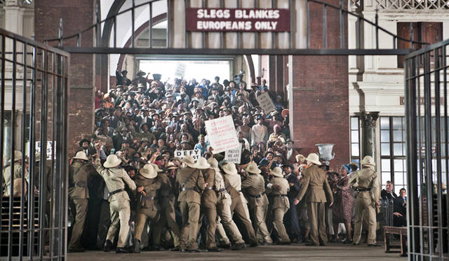 © 2014 Long Walk To Freedom（Pry）Ltd.