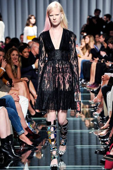 <strong>LOUIS VUITTON