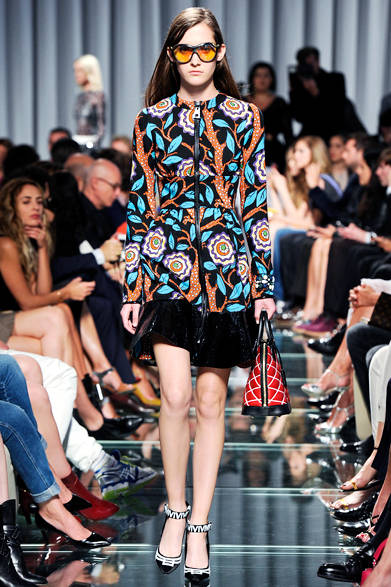 <strong>LOUIS VUITTON