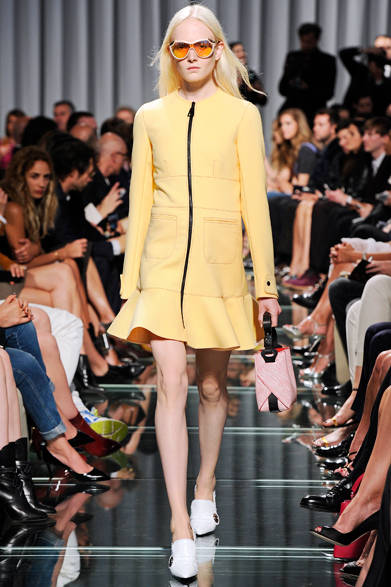 <strong>LOUIS VUITTON