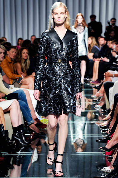 <strong>LOUIS VUITTON