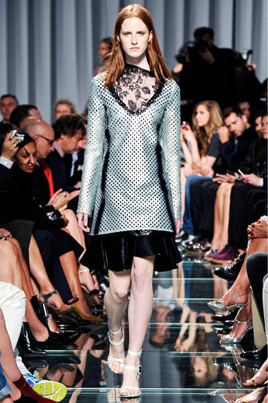 <strong>LOUIS VUITTON