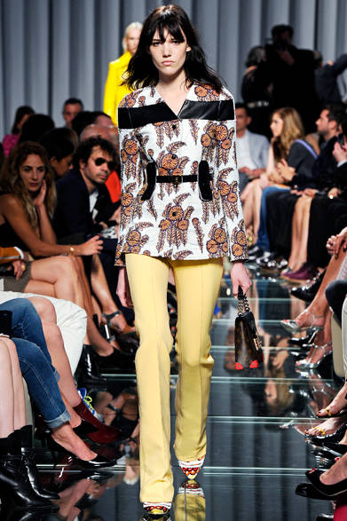 <strong>LOUIS VUITTON