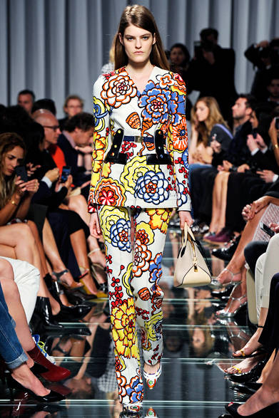 <strong>LOUIS VUITTON