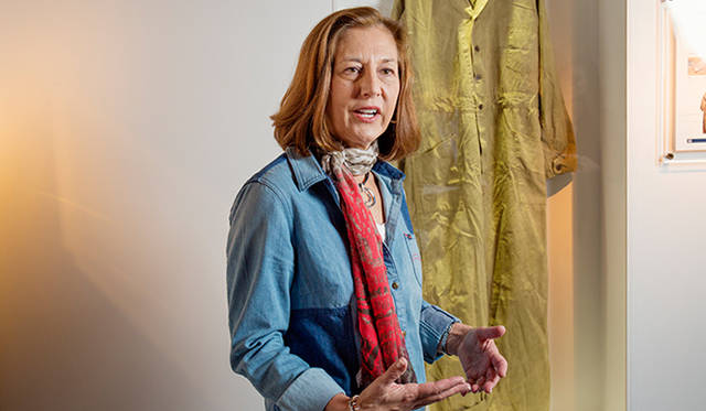 「ウィメンズの『Union-Alls』は、カンザスシティのミュージアムにはありません。これは、アジアコレクションのみの展開であり、とても貴重なピースです」