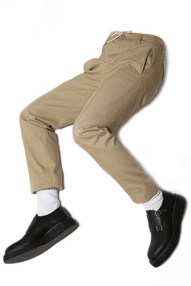 MIN DENIM SLACKS SLIM TAPERED “BEIGE”（S～L）2万1600円