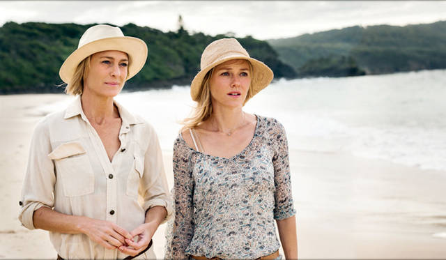 © 2012 HOPSCOTCH FEATURES PTY LTD, THE GRANDMOTHERS PTY LTD, SCREEN AUSTRALIA, SCREEN NSW, CINÉ-@, MON VOISIN PRODUCTIONS, GAUMONT, FRANCE 2 CINÉMA.