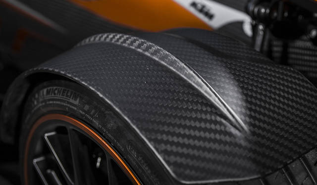021_ktm_x_bow_gt