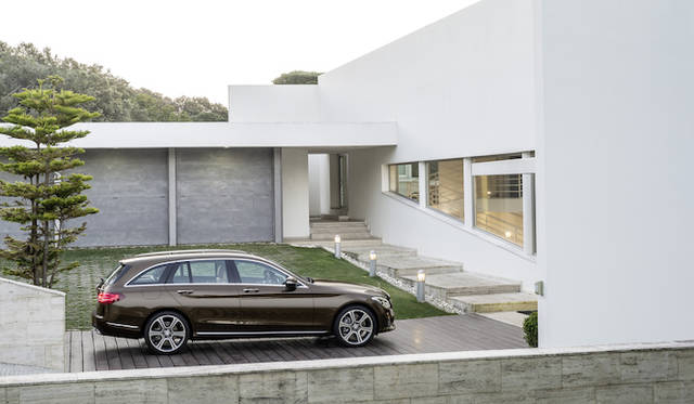 mercedes_benz_c_300_stationwagon_blue_tec_hybrid_08