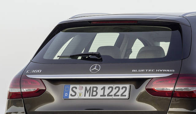 mercedes_benz_c_300_stationwagon_blue_tec_hybrid_22
