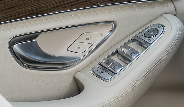 mercedes_benz_c_class_stationwagon_34