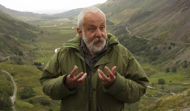 <strong>2014年国際映画祭速報｜第67回カンヌ国際映画祭</strong>　伝説の画家ターナーを題材にした『Mr. Turner』のマイク・リー監督　Photographs courtesy of Cannes Film Festival