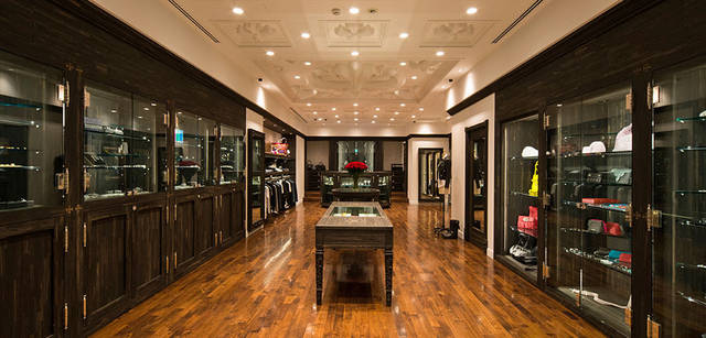 <strong>CHROME HEARTS｜クロムハーツ</strong>　「CHROME HEARTS FUKUOKA（クロムハーツ フクオカ）」1階