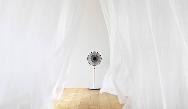 ホワイト×ブラック