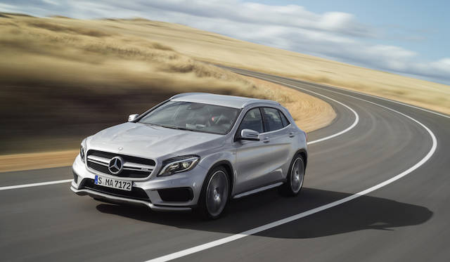 mercedes_benz_gla_45_amg_11