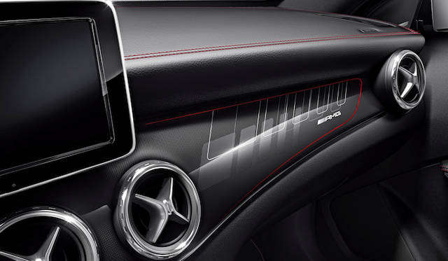 mercedes_benz_gla_45_amg_adition_09 写真は本国仕様(日本仕様は右ハンドルのみ)