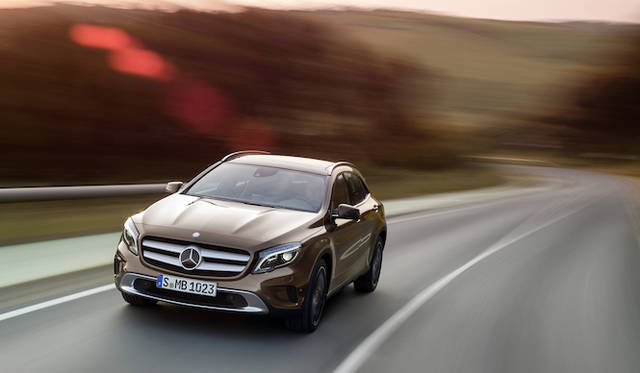 mercedes_benz_gla_220_cdi_4matic_02 写真は本国仕様