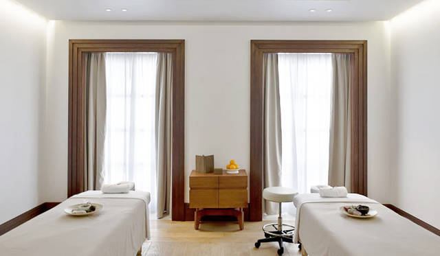 <strong>Amanresorts｜アマンリゾーツ</strong>　モンテネグロ「アマン・スベティステファン」アマンスパ　Treatment Room