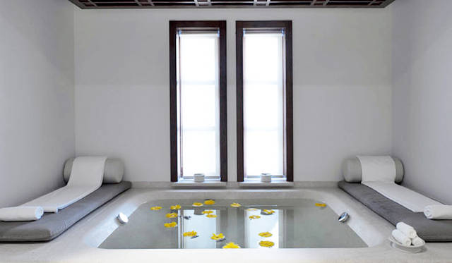 <strong>Amanresorts｜アマンリゾーツ</strong>　モンテネグロ「アマン・スベティステファン」アマンスパ　Hydrotherapy Room