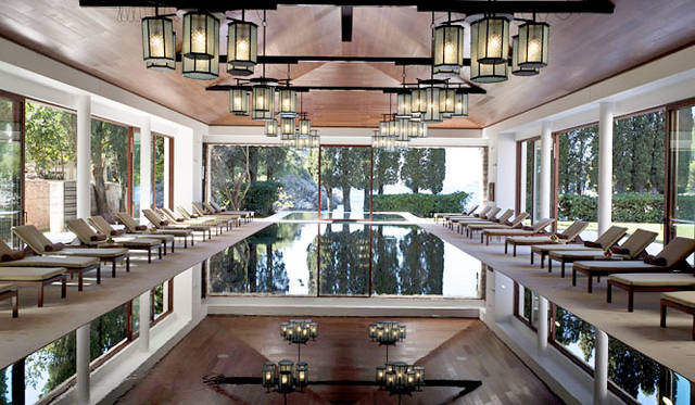 <strong>Amanresorts｜アマンリゾーツ</strong>　モンテネグロ「アマン・スベティステファン」アマンスパ　Indoor Pool