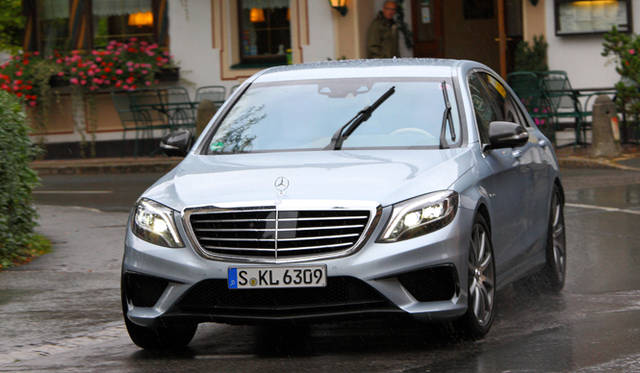 05_mercedes_benzs63_amg