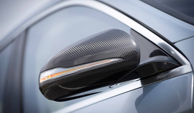 36_mercedes_benzs63_amg