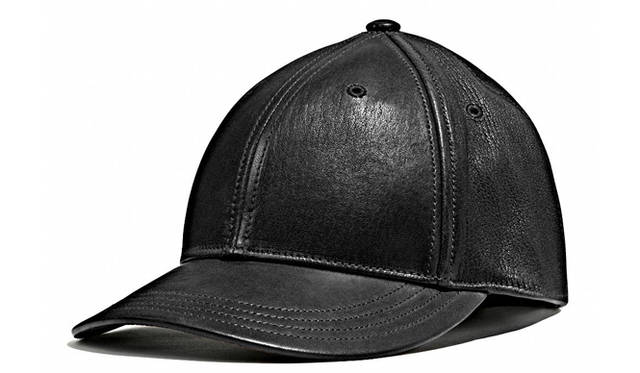 「Leather Baseball Cap」ブラック 3万2400円