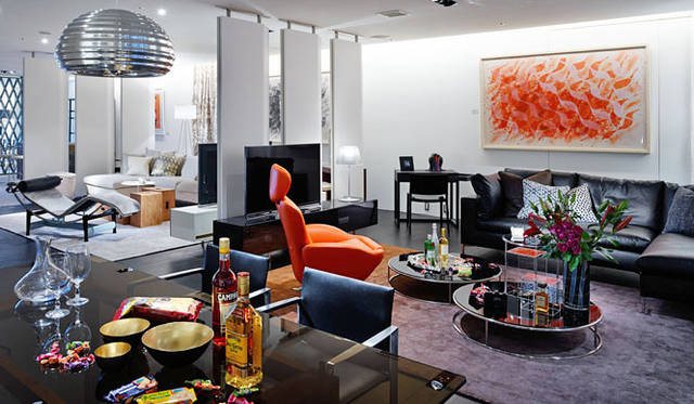 <strong>Cassina ixc.｜カッシーナ・イクスシー</strong>　カッシーナ・イクスシー青山本店3階 リニューアルオープン Photo by Nacása&Partners