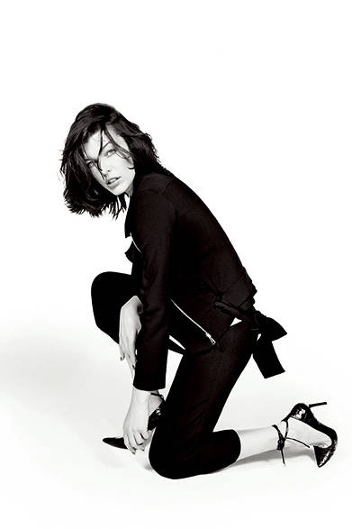 <strong>MARELLA｜マレーラがカプセルコレクション「ART.365」を始動</strong>　ジャケット（参考商品）、パンツ　2万9000円