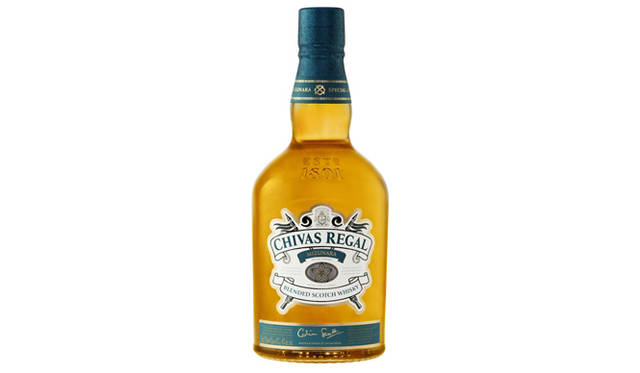 2013年に発売された「シーバスリーガル ミズナラ スペシャル・エディション」。これは12年以上熟成した、最高品質のシングルモルトウイスキーとグレーンウイスキーを厳選し、日本人のためにつくった特別なブレンドだ