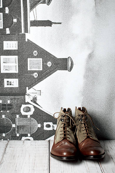 <strong>ALEXANDER McQUEEN（アレキサンダー・マックイーン）</strong>　ブーツ10万3680円［阪急メンズ限定]（アレキサンダー・マックイーン／阪急メンズ東京2階）