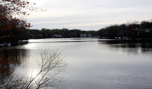 <strong>Yoko Ueno Lewis｜暮らしノート｜超高齢化社会（対エルダーズ）における“Less is More”（中編）</strong>　街の中心部から夕暮れまでの散策に15分とかからない