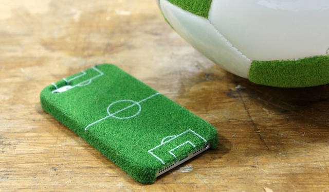 <strong>Ag Ltd.｜エージーリミテッド</strong>　ビームス新宿で、“芝生”のケースを“芝刈り”できる実演販売会開催