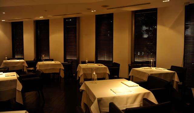 14位「ナリサワ」