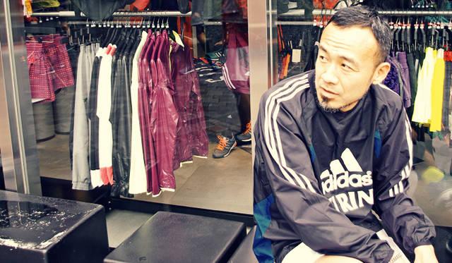 日本代表チームに参加したDJの松浦俊夫さん