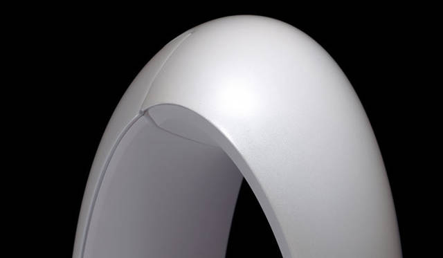 <strong>Panasonic｜パナソニック</strong>　灯具の開閉であかりを切り替えられる「LEDスタンド」