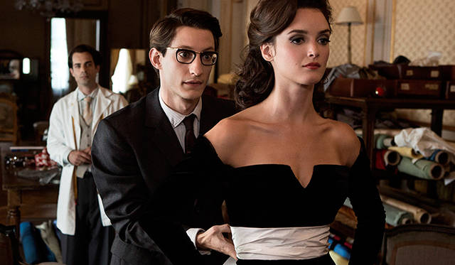 『イヴ・サンローラン』<br />上映日時│6月28日（土）14:00～<br />上映会場│有楽町朝日ホール<br />監督│ジャリル・レスペール<br />出演│ピエール・ニネ、ギョーム・ガリエンヌ、シャルロット・ルボン、ローラ・スメット<br />2014年/フランス/106分