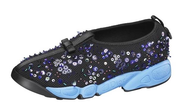 <strong>Dior｜クチュールの贅沢さを詰め込んだDIOR FUSION SNEAKERS」限定発売</strong>　13万5000円（税抜）