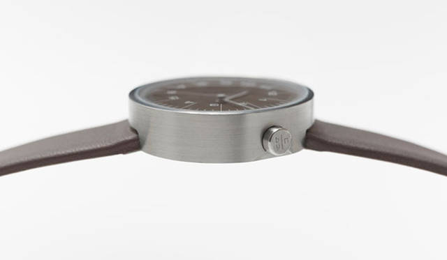 新作腕時計「draftsman」collection /  01. scale　Photographs by Yoshida Akihiro