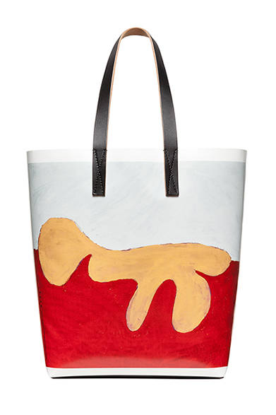<strong>MARNI｜アウトサイダー アートを用いたアイテムを発表</strong>　バッグ[H37×W36×D8]　3万4000円（税抜）