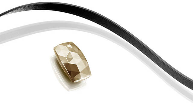 <strong>netatmo｜ネタトモ</strong>　ウェアラブルデバイス「JUNE」