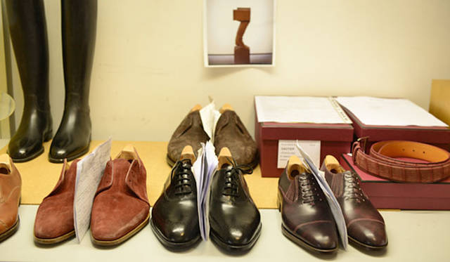 <strong>JOHN LOBB｜ジョンロブ</strong>　アトリエ内部