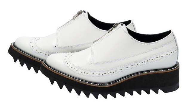 <strong>Y’s｜ワイズ</strong>　アクセサリーライン「KAYO NAKAMURA by Y’s」　価格帯5万8320円～7万1280円