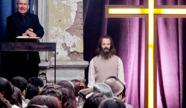 © photos Pascale Montandon-Jodorowsky / © “LE SOLEIL FILMS” CHILE・“CAMERA ONE” FRANCE 2013