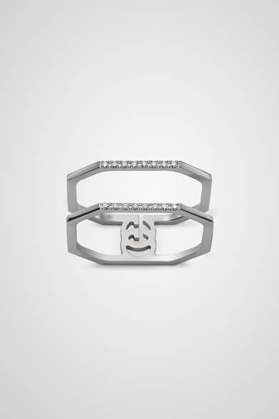 <strong>GUCCI｜新作ジュエリー「Running G」登場</strong>　Ring 18K White Gold Diamond　16万9000円（税抜）
