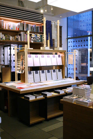 <strong>KAMAWANU｜かまわぬ</strong>　代官山 蔦屋書店　「BY KAMAWANU」期間限定ポップアップストア