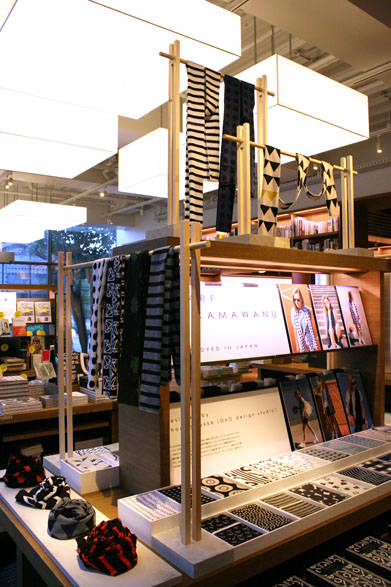 <strong>KAMAWANU｜かまわぬ</strong>　代官山 蔦屋書店　「BY KAMAWANU」期間限定ポップアップストア