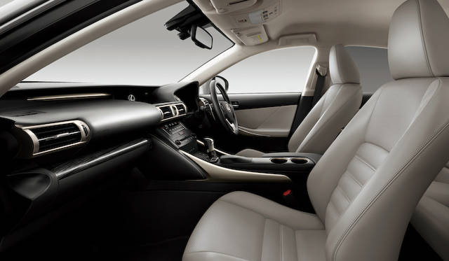 新色として採用されたムーンストーン インテリアカラー