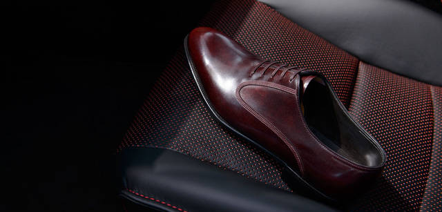 <strong>JOHN LOBB｜ジョンロブ</strong>　「JOHN LOBB FOR ASTON MARTIN」