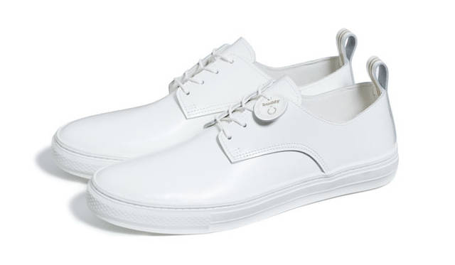 <strong>FRED PERRY｜フレッドペリー</strong>　「buddy for FRED PERRY」　フットウェア“Whippet（ウィペット）”（レザー）1万7280円